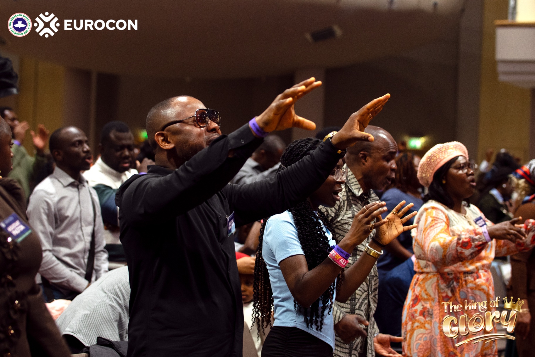 EuroCon — hands raised in worship